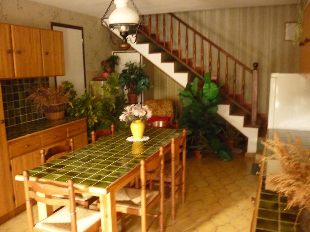 Bed and Breakfast Domaine De Rode Buze Каор Экстерьер фото